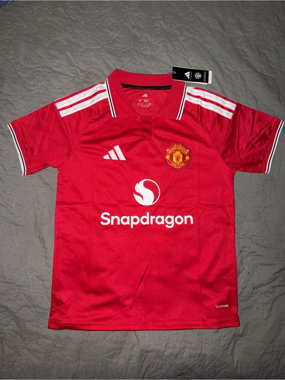 Manchester United 26/27 home jersey